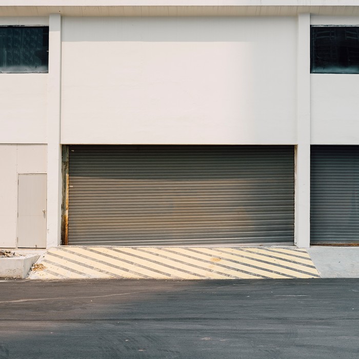 Trusted Charleston garage door repair experts ensuring reliable service